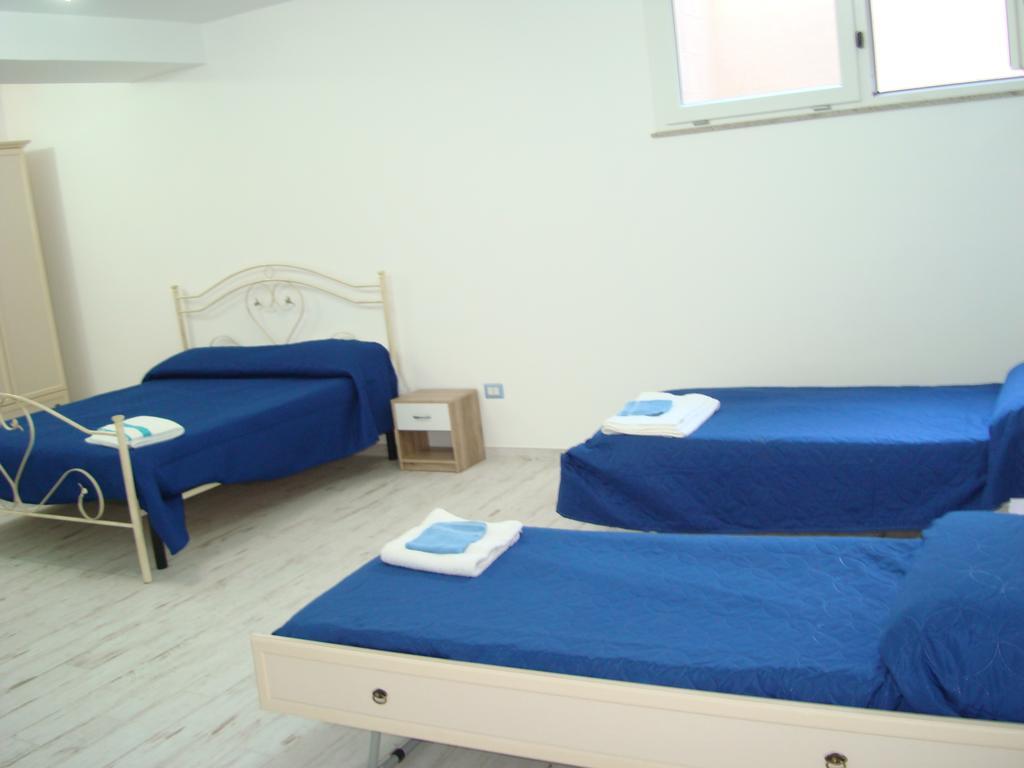 Guest House Mare E Luna Fiumefreddo Bruzio Eksteriør bilde